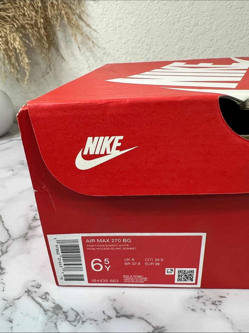 Nike Pink and Gray Air Max 270 Women's Sneakers - Picture 12 of 15